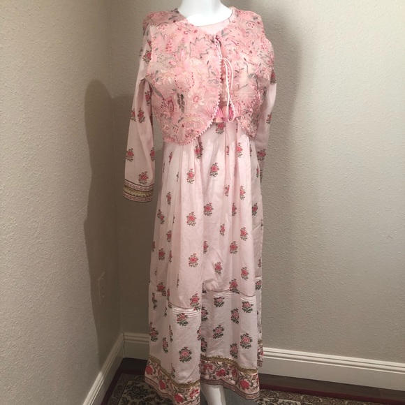 Pakistani branded dress - Picture 5 of 15